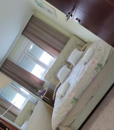 Apartman Mali Raj Vrnjačka Banja Exterior foto